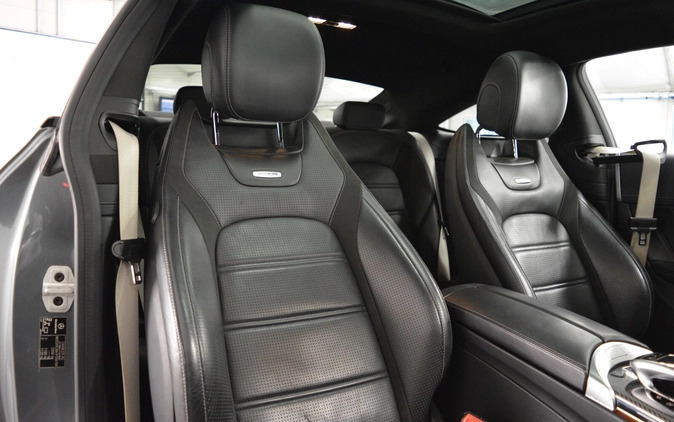 Mercedes-Benz Klasa C cena 249900 przebieg: 79840, rok produkcji 2017 z Poznań małe 352